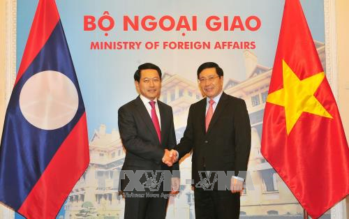 Vietnam, Laos hold 4th annual foreign ministerial consultation
