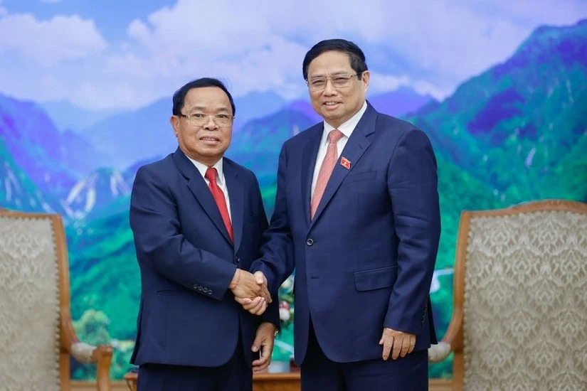 Boosting Laos' Border Trade Cooperation with Vietnam